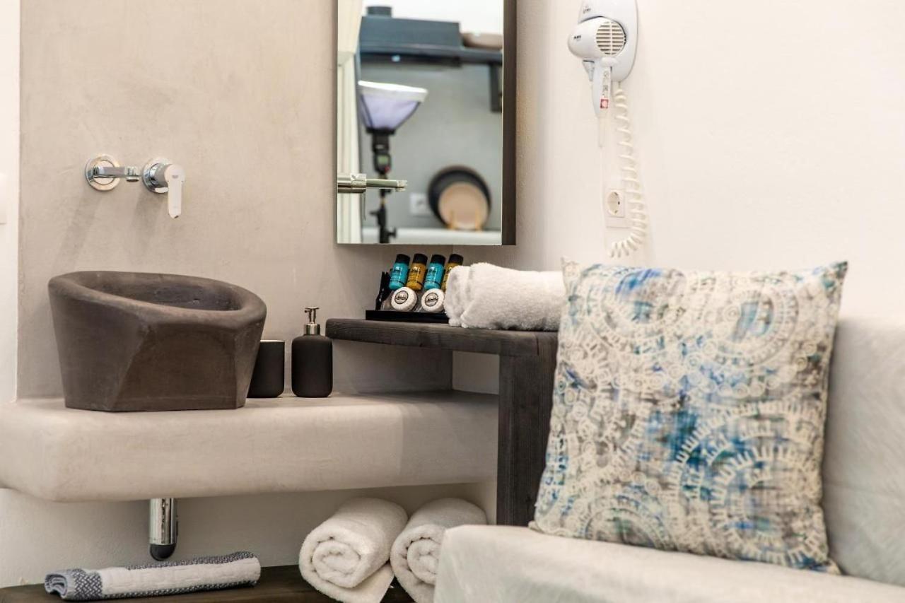 Blue Heart Luxury Suites Naxos City Exterior foto