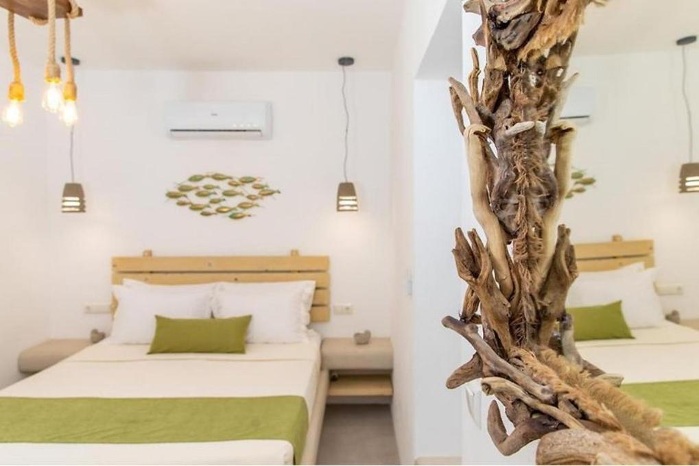 Blue Heart Luxury Suites Naxos City Exterior foto
